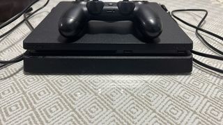 Play 4 slim