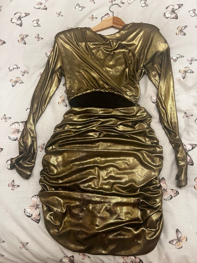 Vestido dorado de fiesta