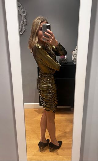 Vestido dorado de fiesta