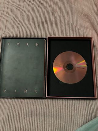 Album Black Pink: Born Pink