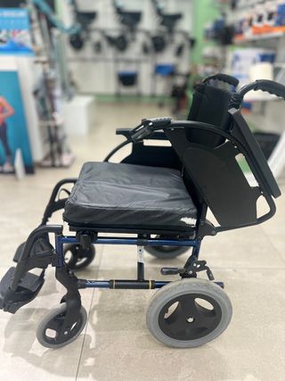 Silla de ruedas acero BREEZY PREMIUM