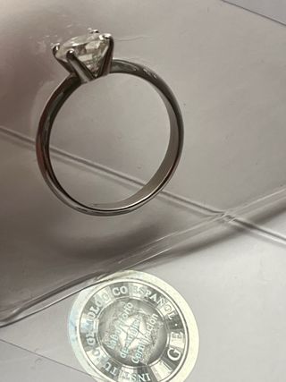 Anillo diamante 1.43 kilates brillante oro