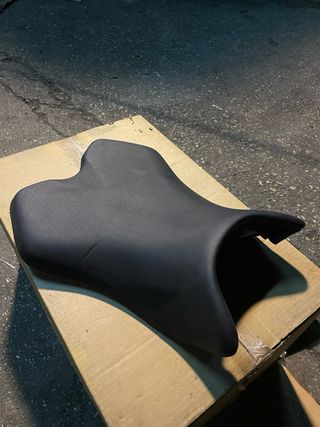 Asiento Cuero delantero Yamaha YZF R1 