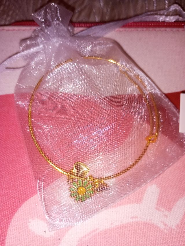 Pochette più bracciale e orecchini