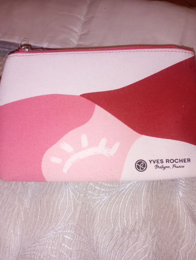 Pochette più bracciale e orecchini