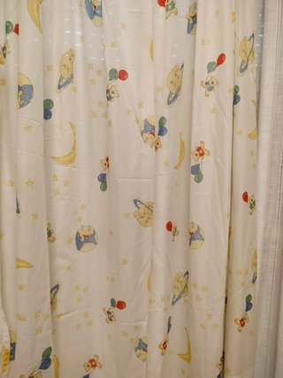 Cortina o visillo dormitorio infantil