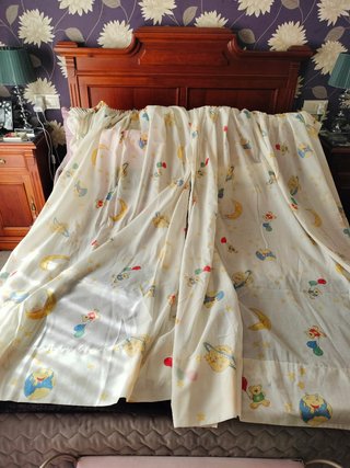 Cortina o visillo dormitorio infantil