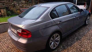 BMW 325i Aut. Etiqueta ECO 