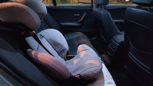 BMW 325i Aut. Etiqueta ECO