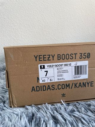 Adidas Yeezy BOOST 350 V2 “Blue tint”