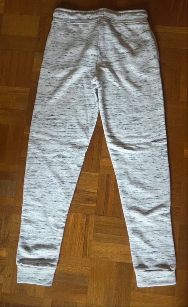 Pantalon chandal primark niña con etiqueta