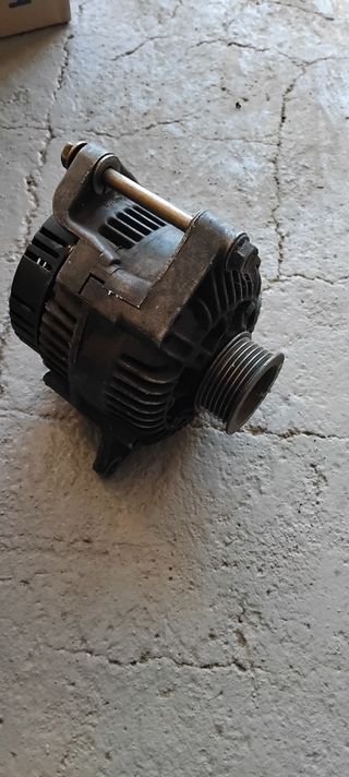 Alternador Renault Laguna 2.2d