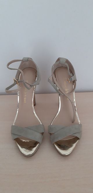 Sandalias