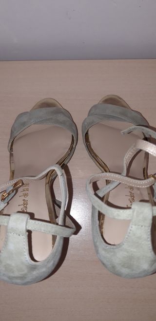 Sandalias