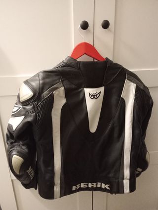 Mono moto 2 piezas Berik 