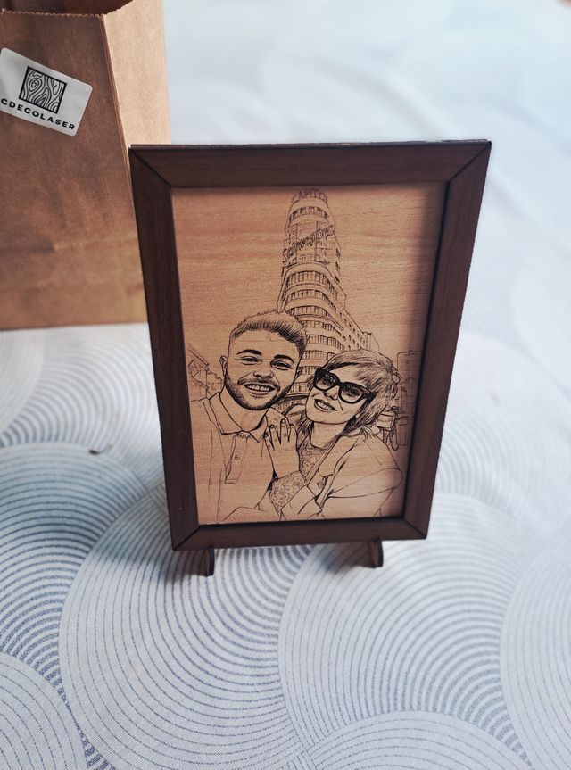 Foto personalizzata incisa su legno