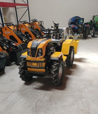 T12-El tractor más pequeño del mercado