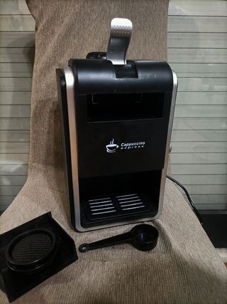 Macchina caffè con montalatte