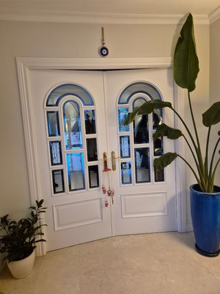 Puertas dobles de madera