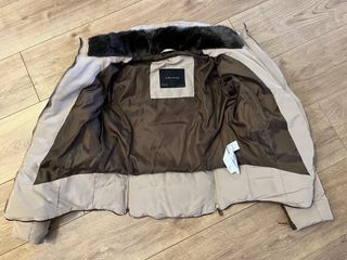 Cazadora corta y entallada Zara talla S