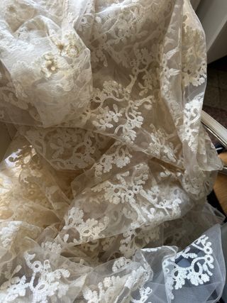 Tulle ricamato bellissimo