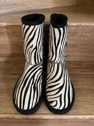 Stivali zebrati UGG