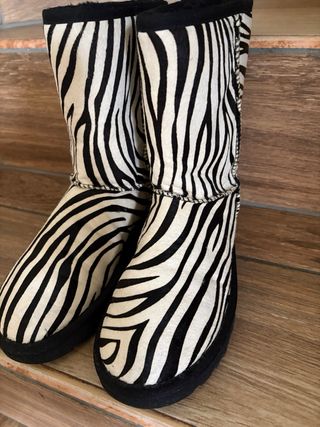 Stivali zebrati UGG