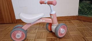 Correpasillos, bicicleta sin pedales 