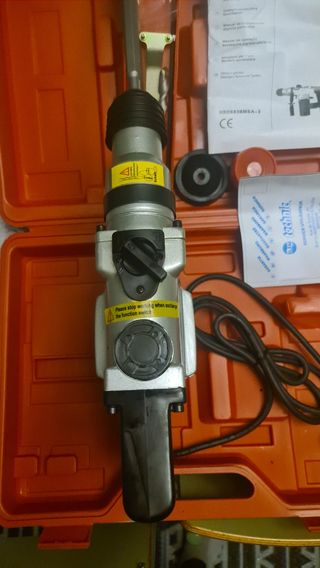 Martillo percutor nuevo