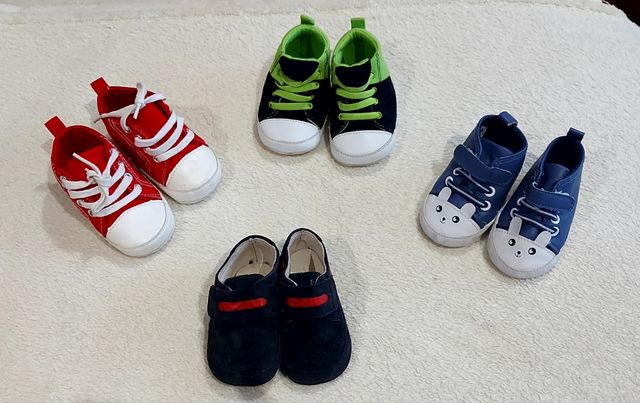 Lote calzado bebe talla 18