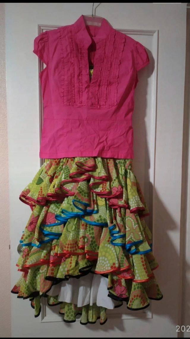 flada y 2 camisas de flamenca talla 40