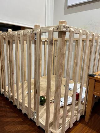 Parque de madera / corral para bebe 