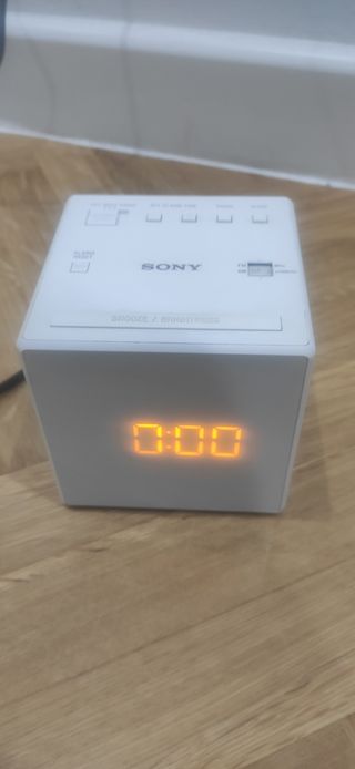 Radio despertador Sony