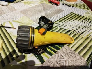 Linterna submarinismo PETZL
