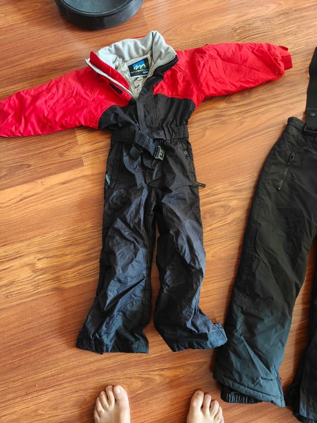 Pantalón y mono esquí