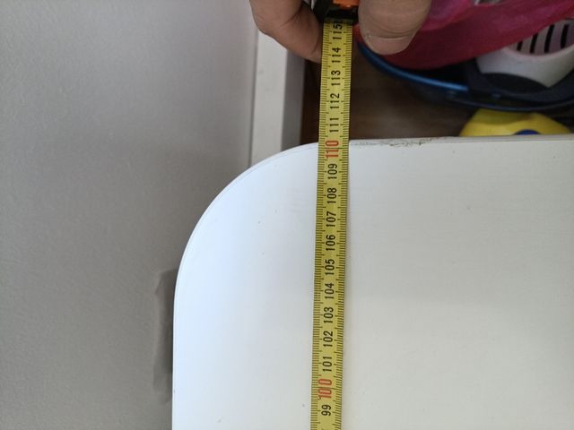 Mesa escritorio blanca con ala derecha