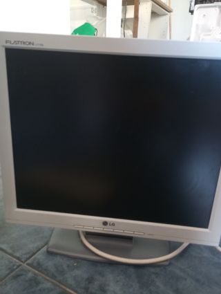 Ordenador completo LG ultraplex40MAX