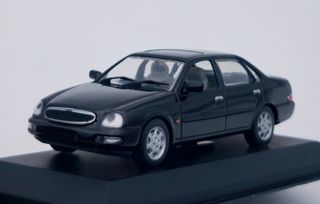 FORD SCORPIO SALOON 1995 1/43 MINICHAMPS