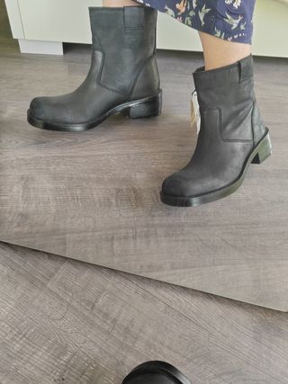 Botines de piel 39.