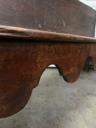 Antiguo banco de madera