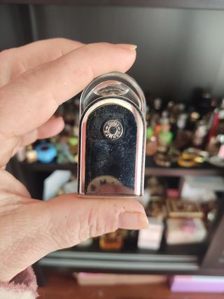 Miniatura de perfume Voyage de Hermes 