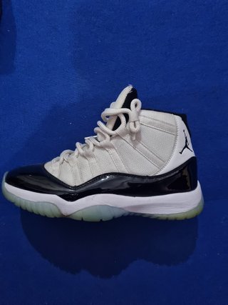 Jordan 11