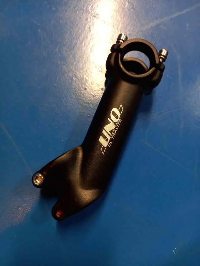 Potencia Bici UNO 1.1/8" 25.4mm 110mm