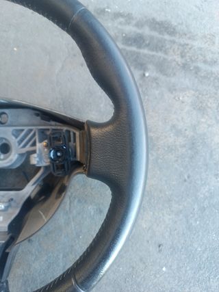 Volante Nissan quashqai '11