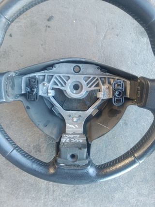 Volante Nissan quashqai '11