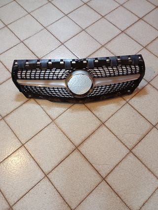 Griglia Mercedes cla
