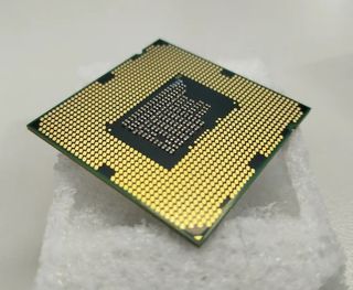 Procesador CPU Intel Core i3-2120 3.30 GHz SR05Y