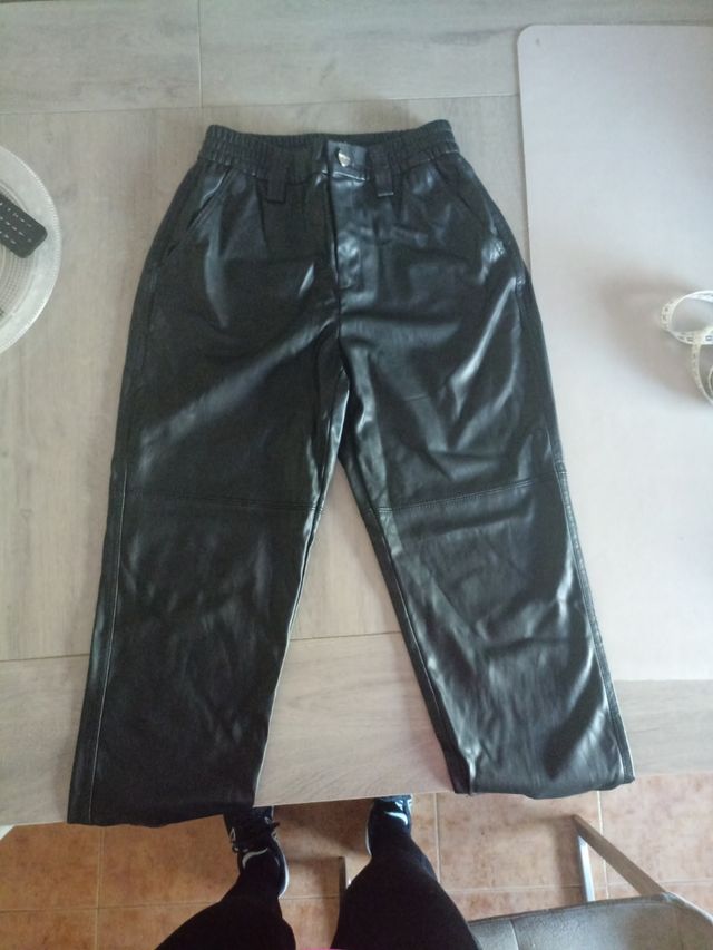 Pantalón polipiel Bershka S