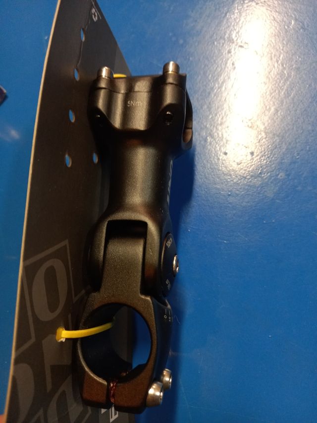 Potencia Bici UNO 1.1/8" 31.8mm 110mm