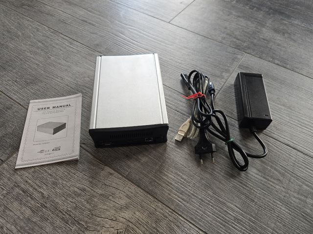 Hard disk esterno 500gb